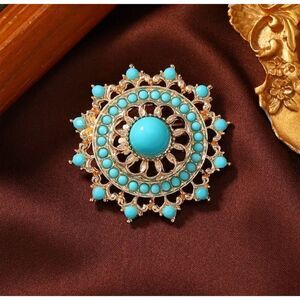 Vibrant Faux Turquoise Round Mandala Compass Floral Wheel Brooch Gold Tone